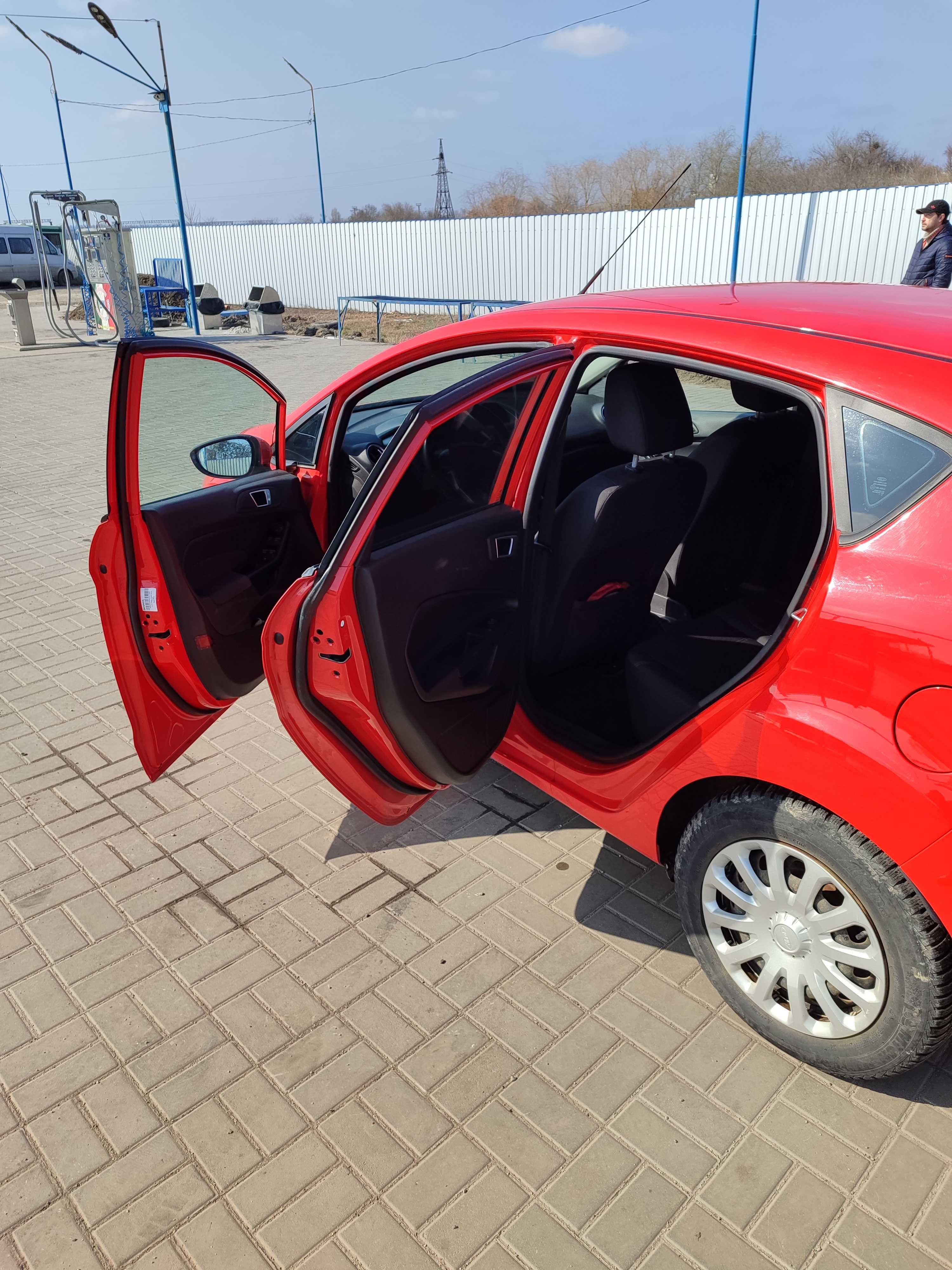 Ford Fiesta 1.0 EcoBoost, 2015 года, 72000 пробег