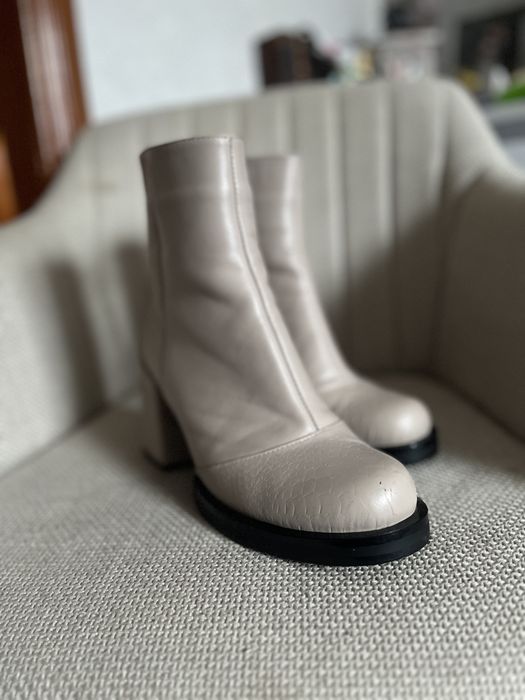 Жіночі шкіряні демісезонні черевики , розмір 39