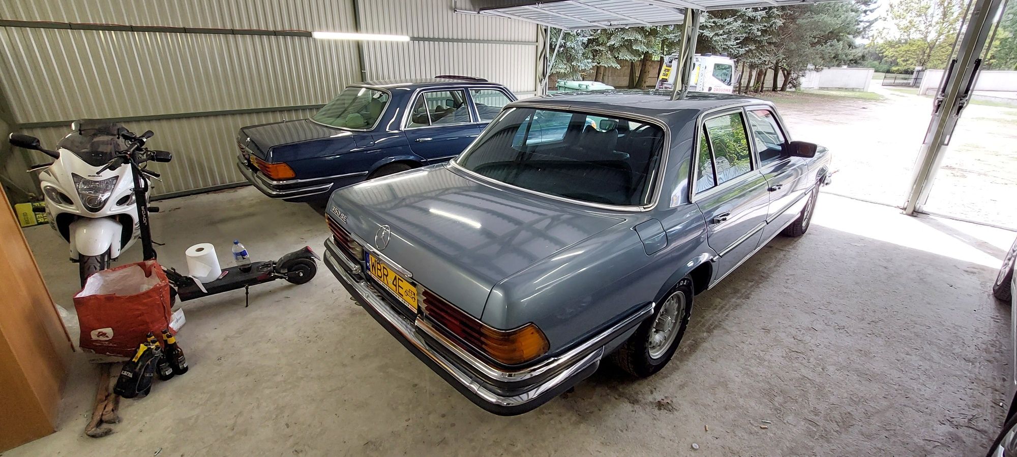 Mercedes W116 350 V8