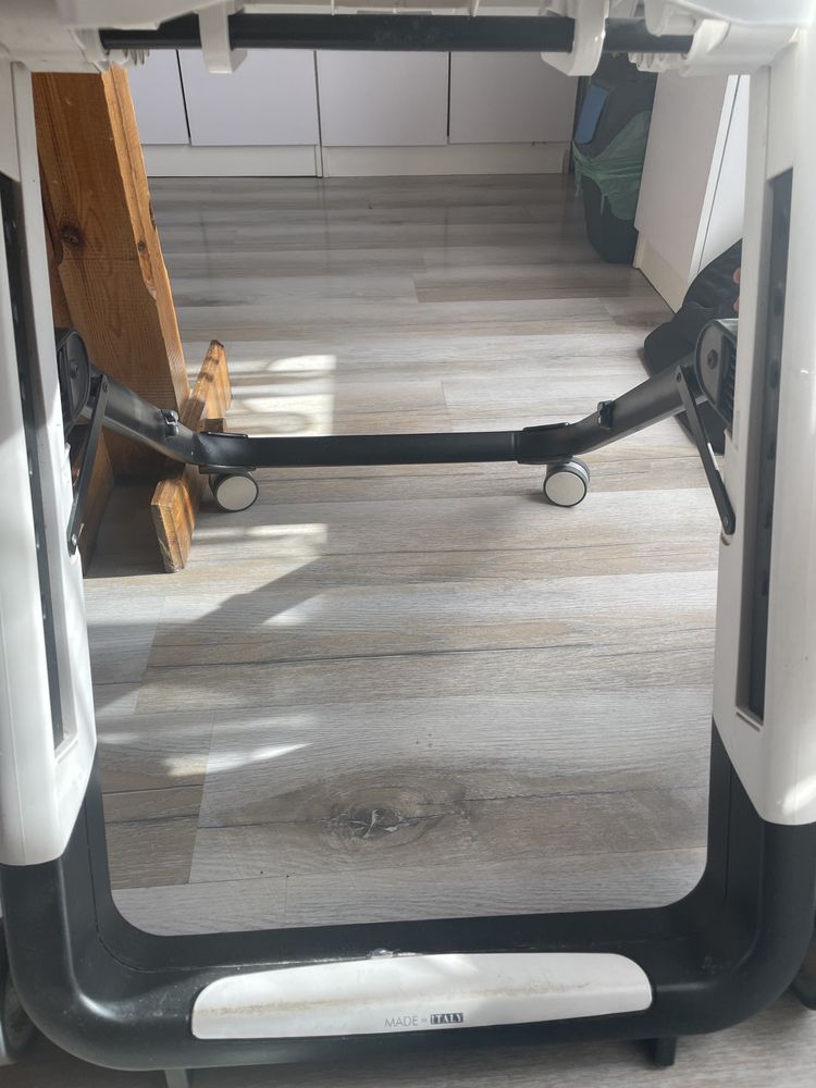 Krzeselko do karmienia Siesta Peg Perego