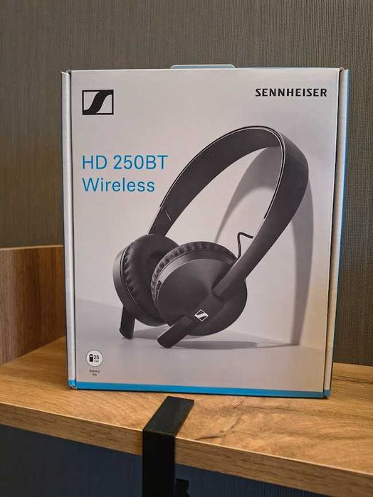 Bluetooth навушники Sennheiser HD 250 BT