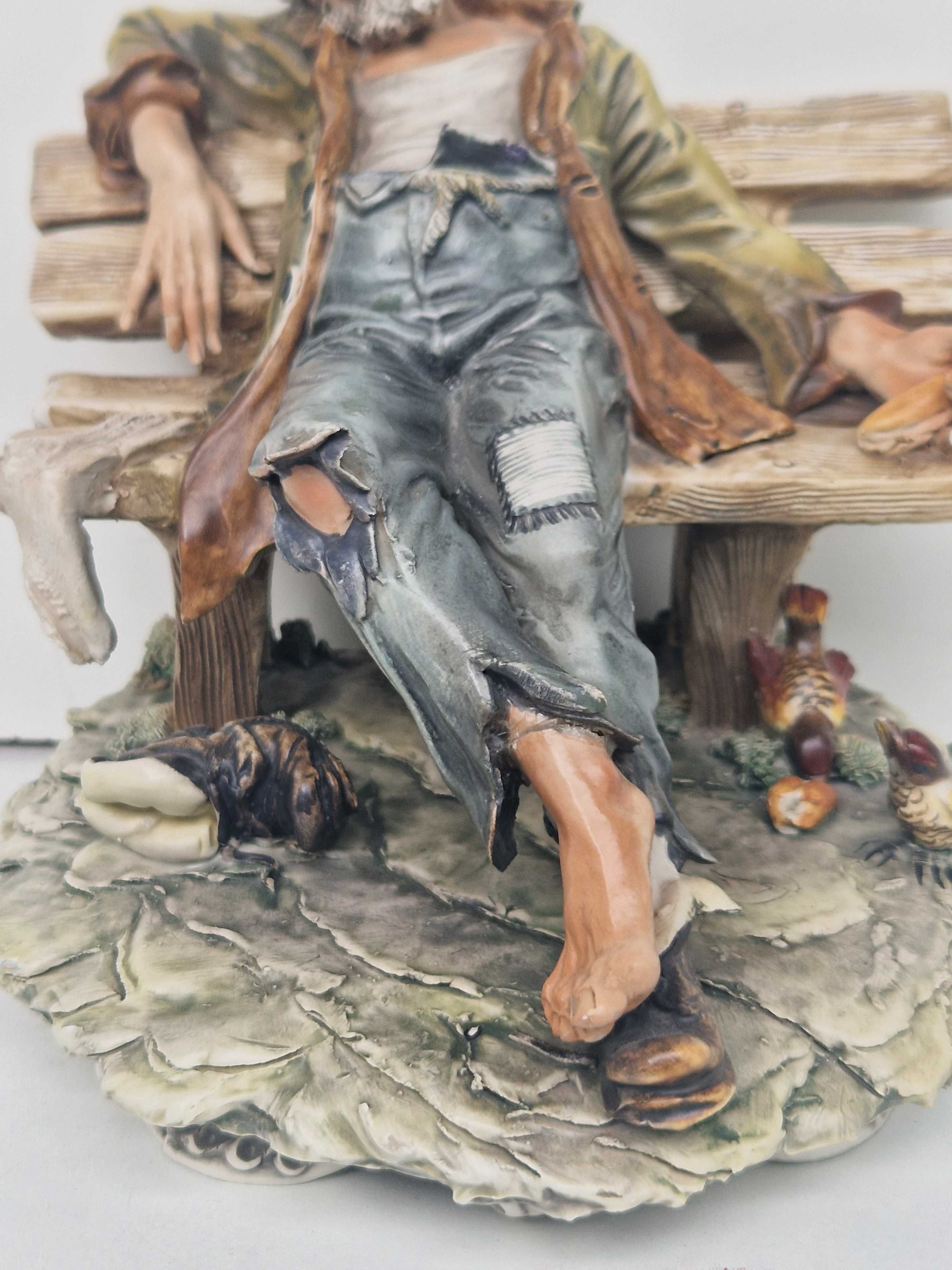 Figurka wys 25-20 cm -cena 150 zł