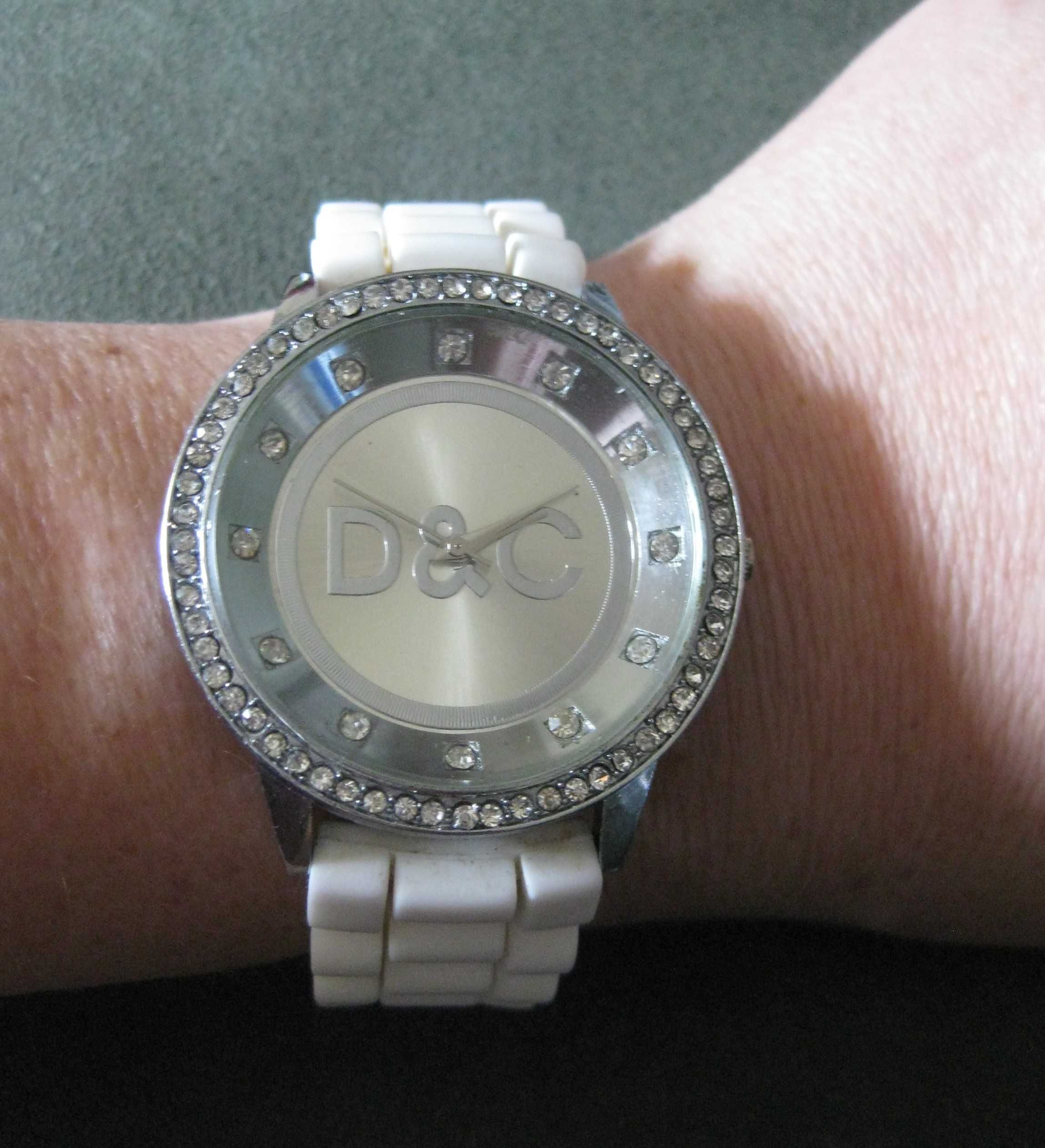 Relógio Mulher D&C com Pulseira de Silicone Branco