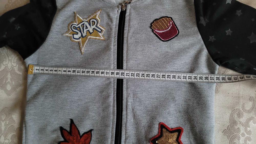 Кофтинка на дівчинку р. 128-134 (8-9 років)