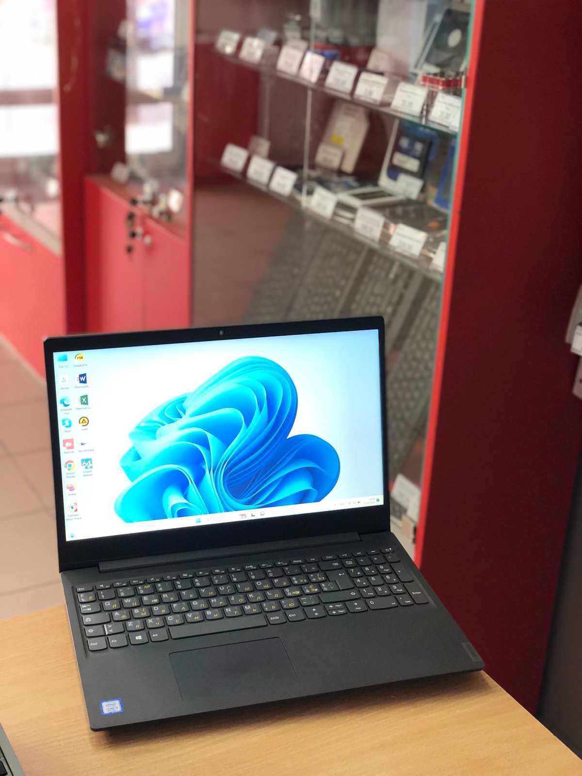 Ноутбук Lenovo V15-IKB