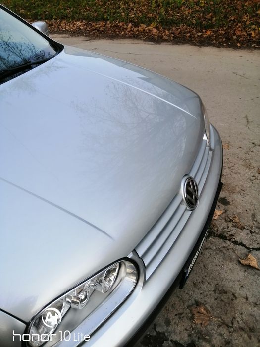 Гольф 4  2001р. 1.4 16v 154000 пробігу.
