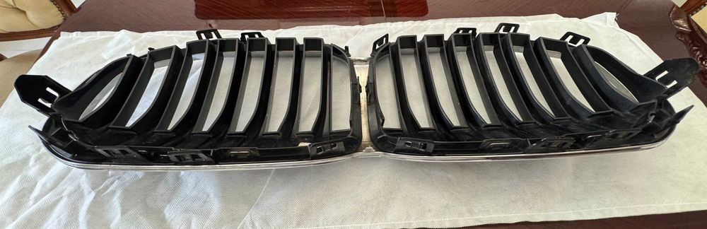 Atrapa Grill BMW 118 , 2021 r
