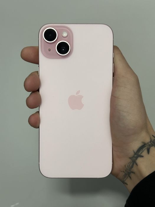 Вживаний Apple iPhone 15 Plus ( Pink ) 128GB