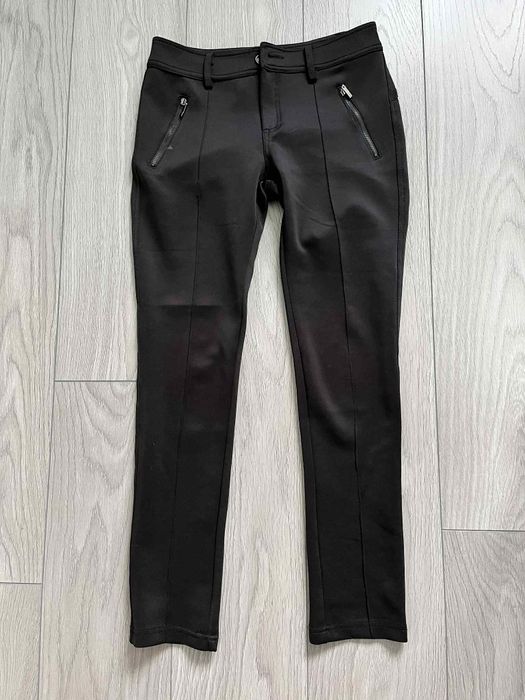 Eleganckie spodnie cygaretki czarne