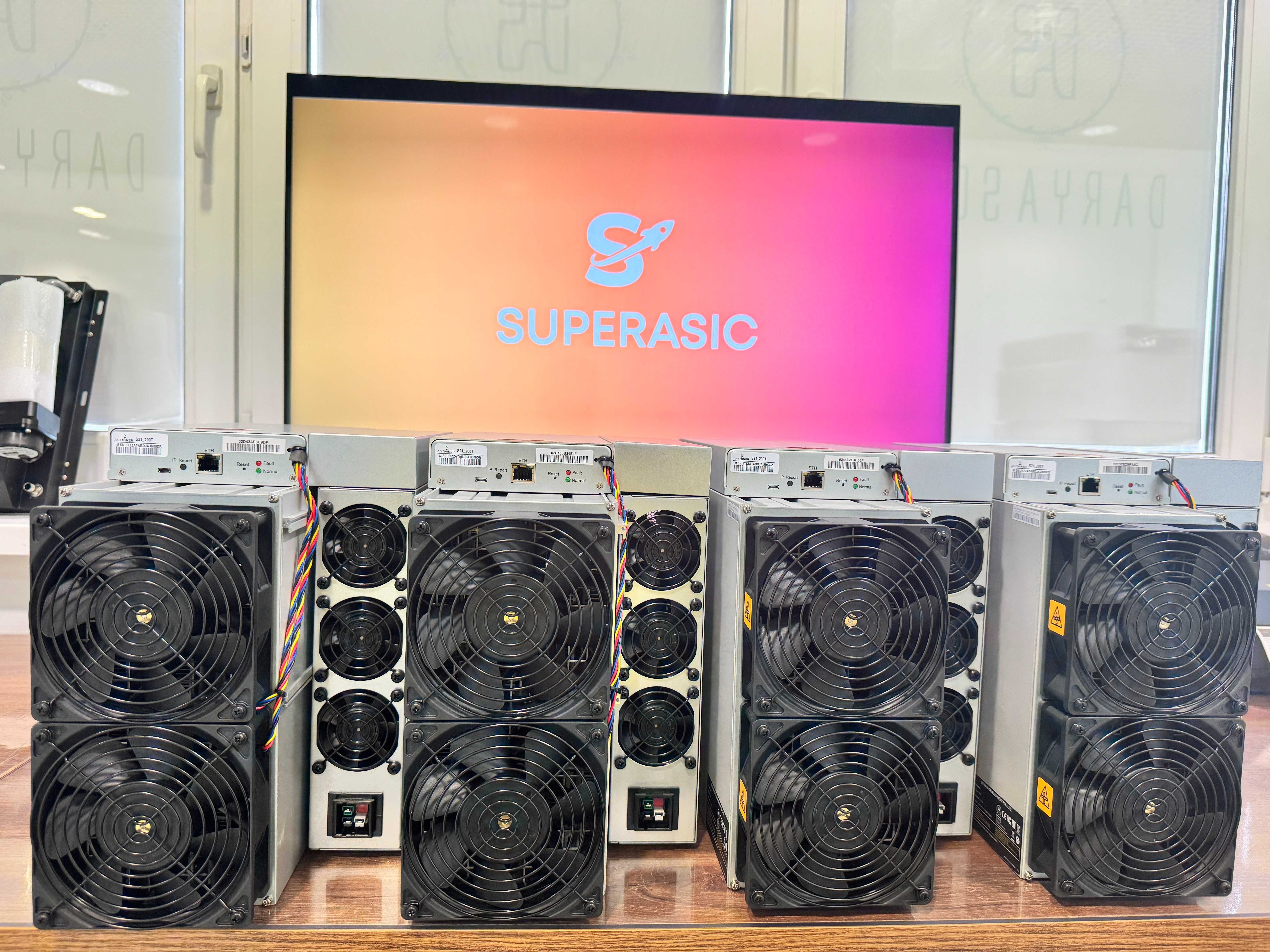 NEW Майнер! Asic Bitmain Antminer S21 200 Th Civitek miner + Гарантія