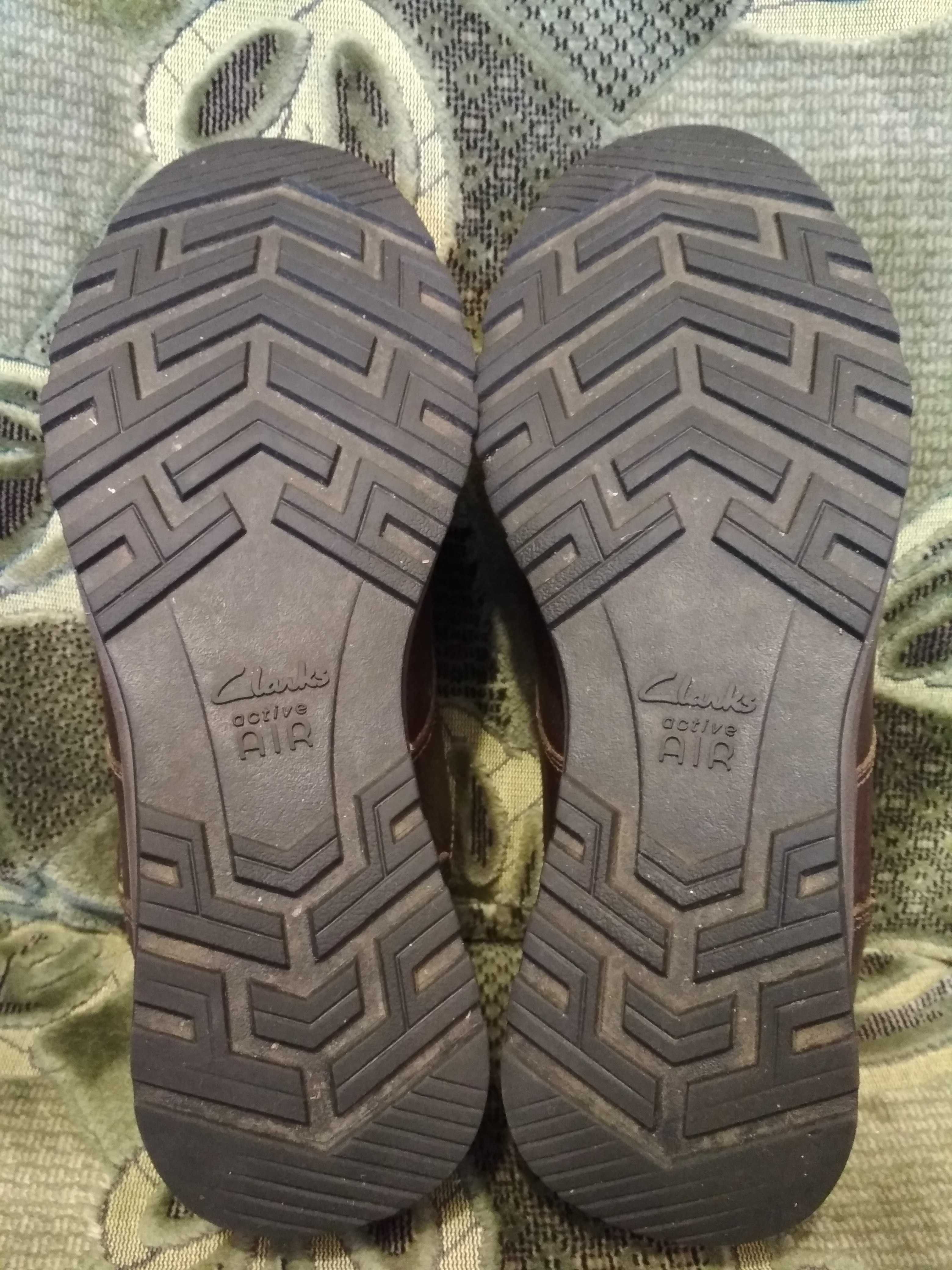 Демисесонные кроссовки, туфли Clarks C&J Active AIR Gore-tex