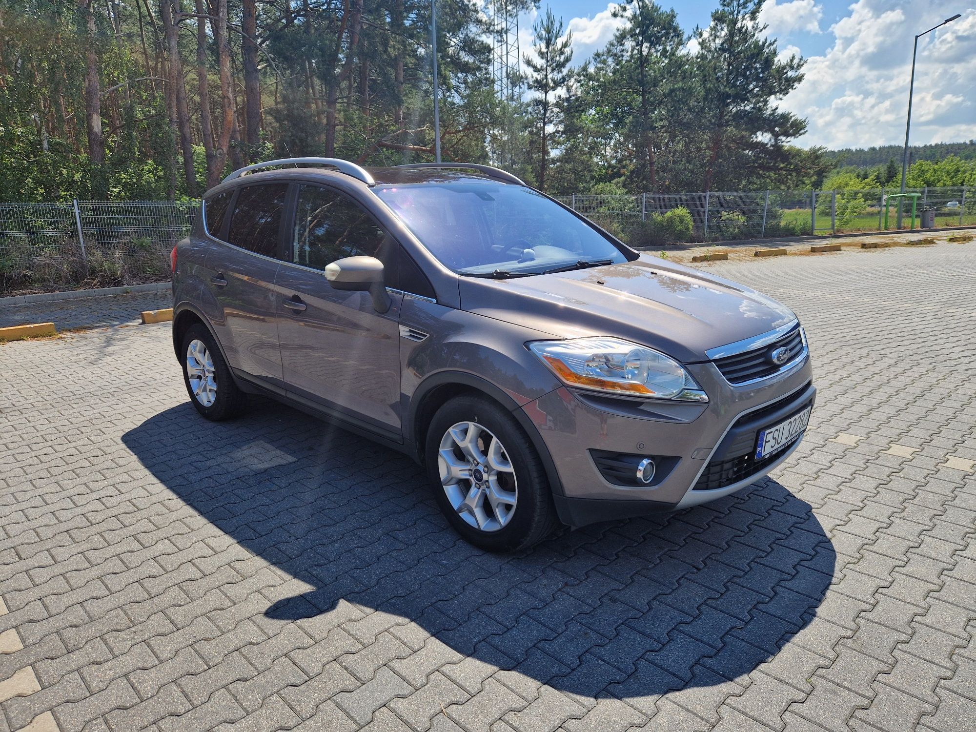 Ford Kuga 2.0 TDCi 4x4 163KM Champions Edition Panorama Navi Bluetooth