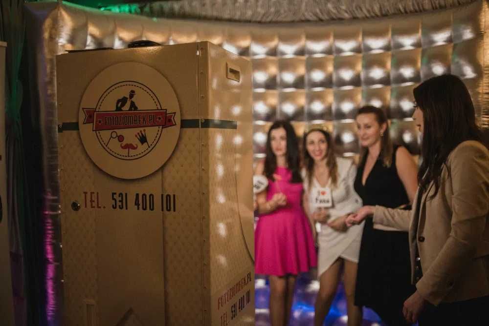 Najnowsza AI Fotobudka / Klasyczna / 360 / Biały Miś Foto / Barmix
