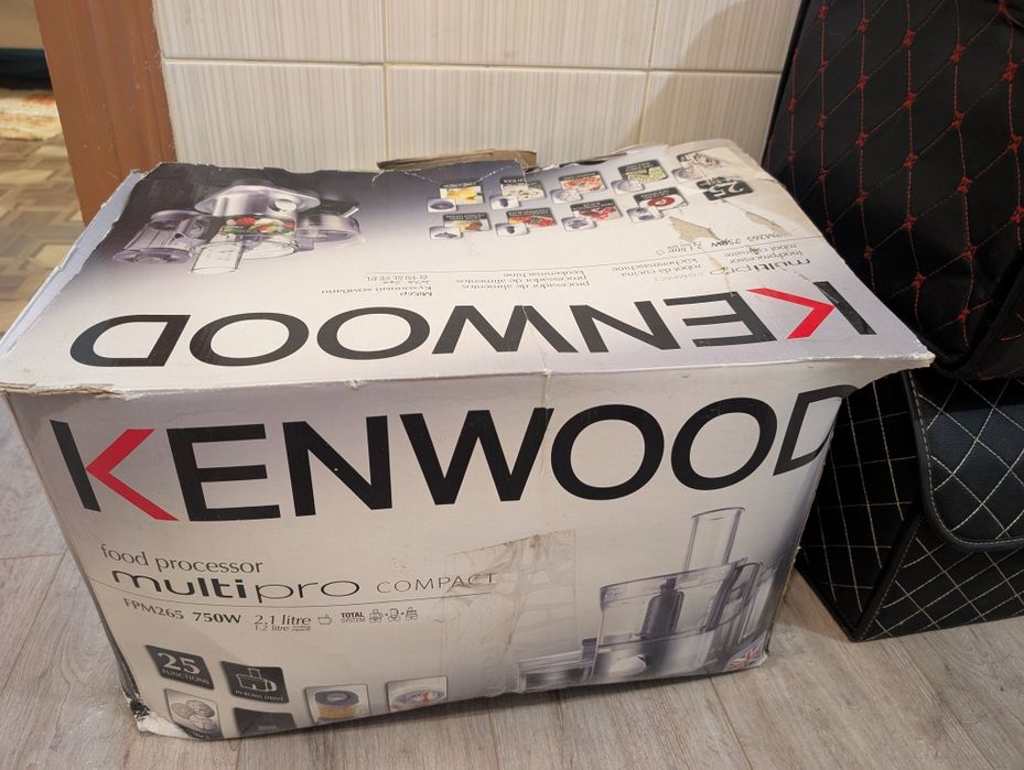 Кухонный комбайн Kenwood FPM265