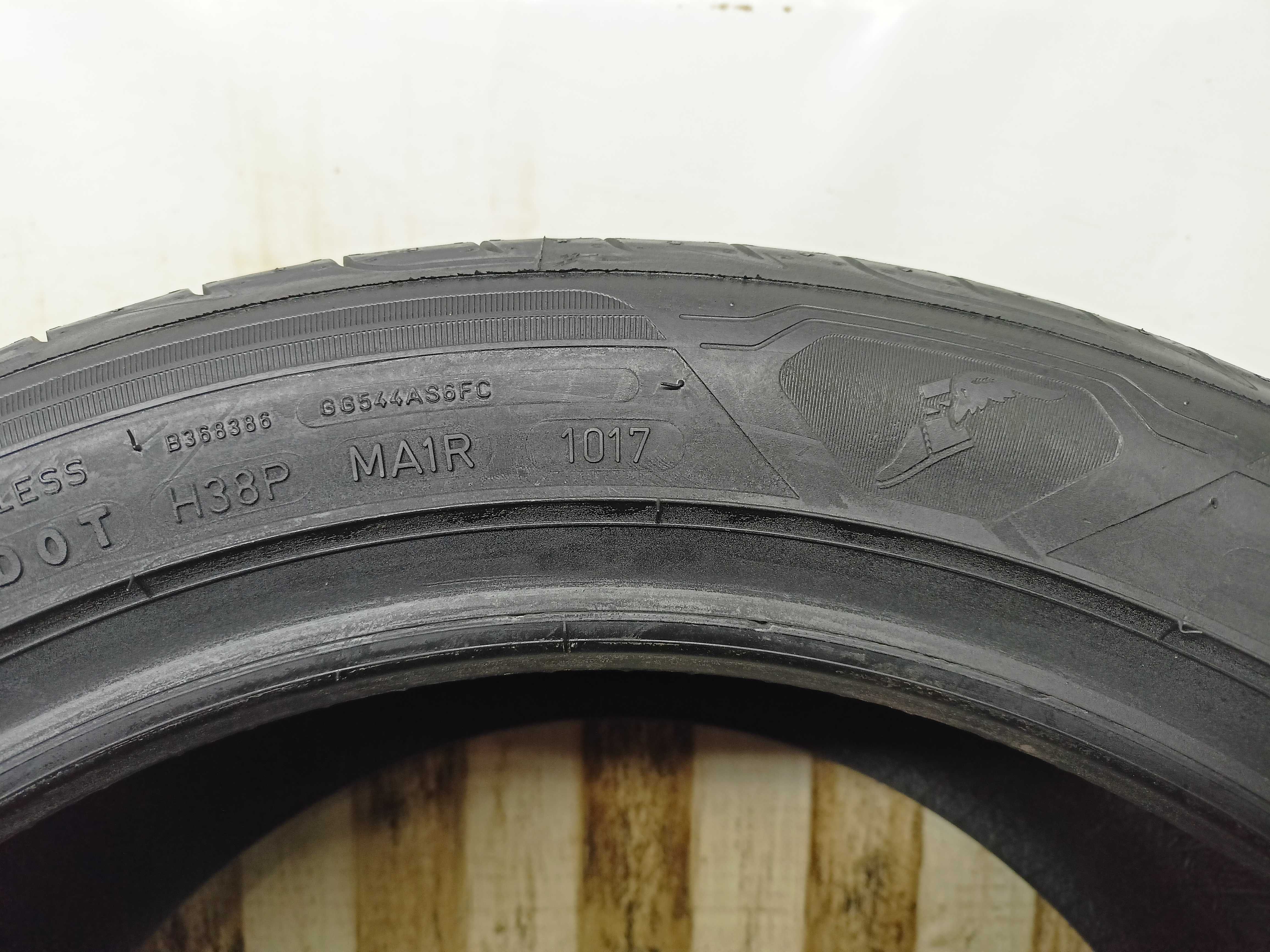 Goodyear Eagle F1 235/45/17 2017r. 94Y Nowe (4385)