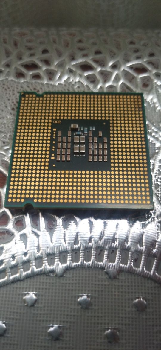 Asus P5QPL-AM (комплект)