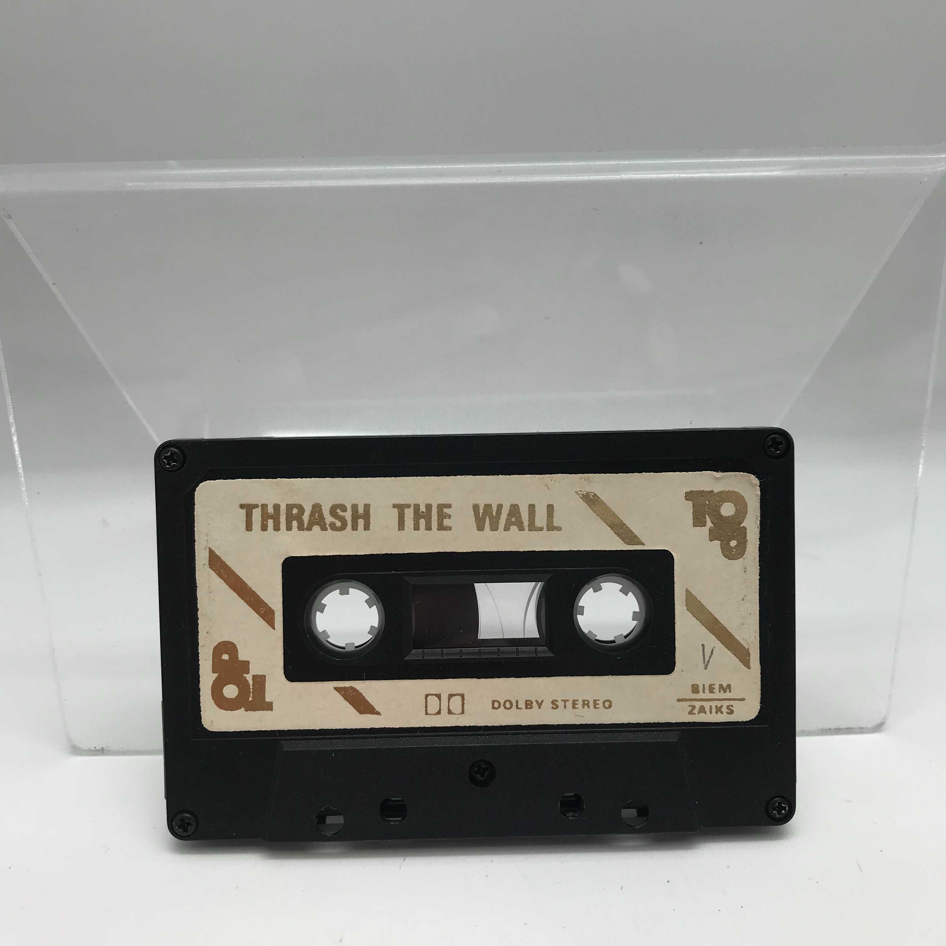 kaseta thrash - the wall (2840)