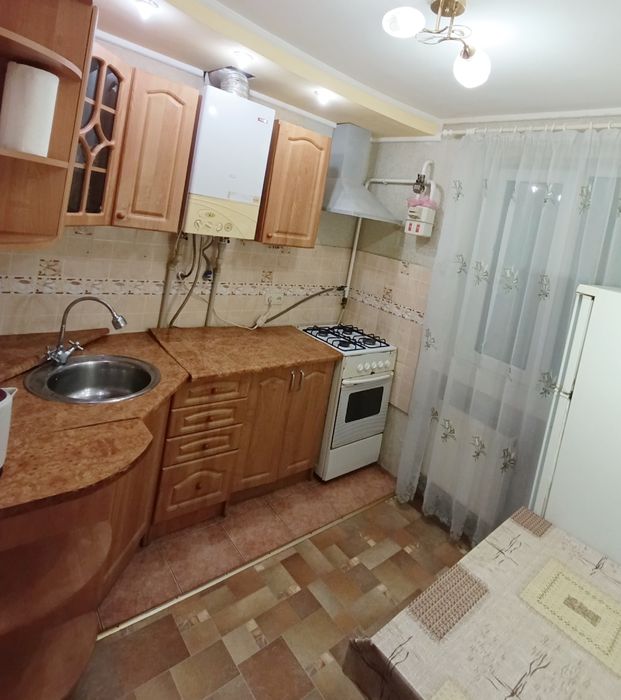 Квартира двокімнатна, подобово