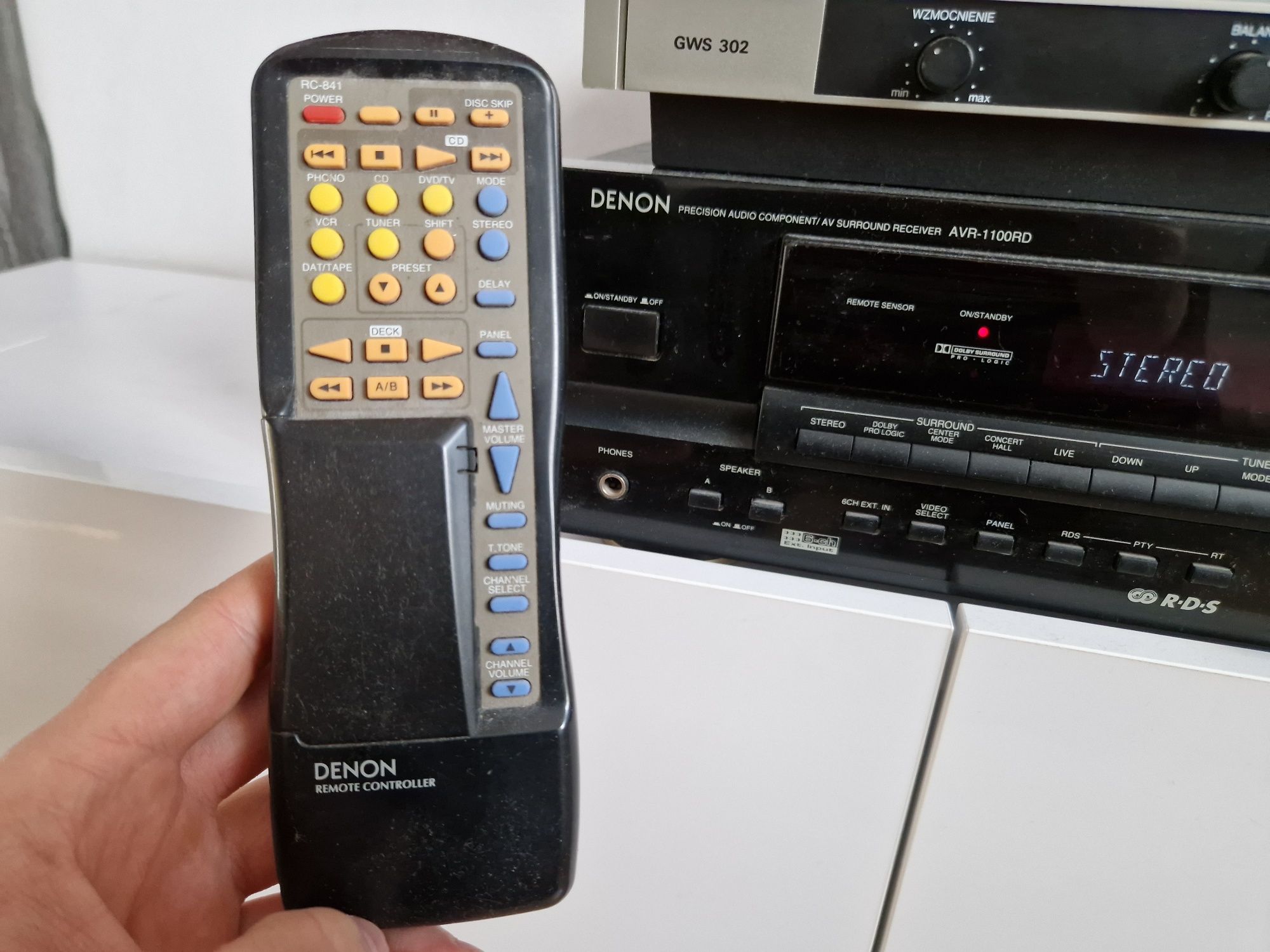 Amplituner denon avr 1100rd