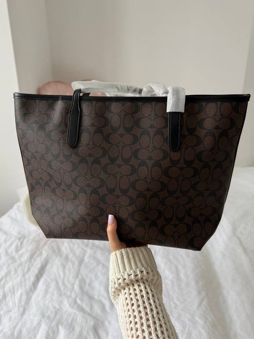 Сумка коричнева Coach