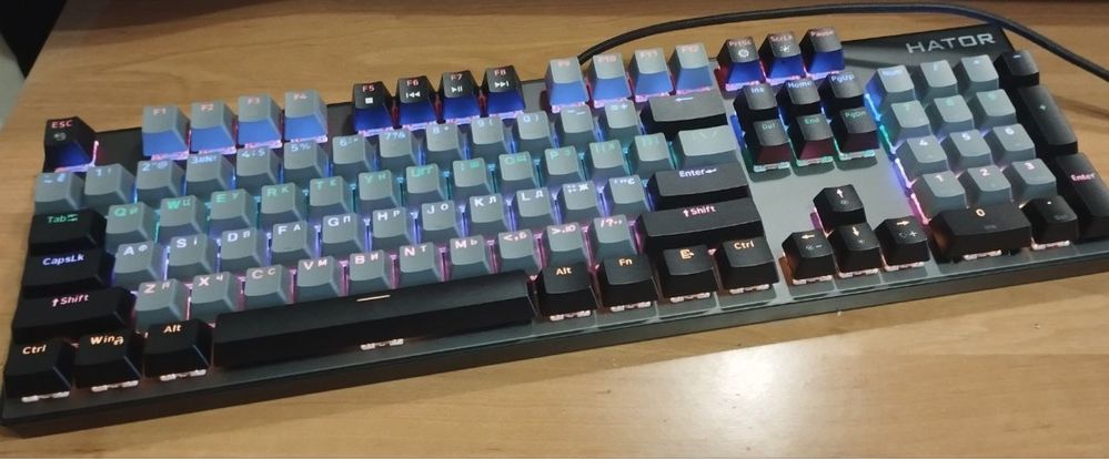 Продам клавіатуру HATOR Starfall Rainbow aurum red