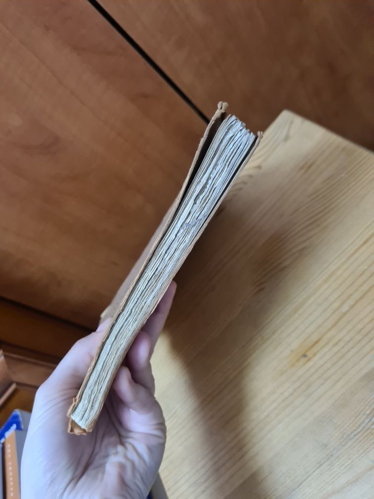 Teorja operacyj tom I 1 operacje liniowe - Stefan Banach ~