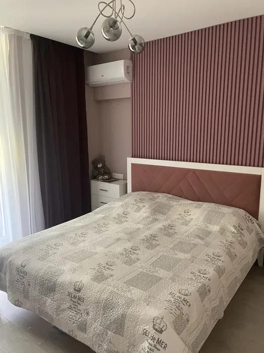 Продам 2-кімн. квартиру, ЖК «Медовий», Солом'янський район VB