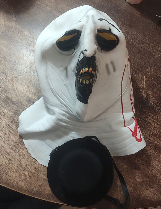 Halloween maska Nowa