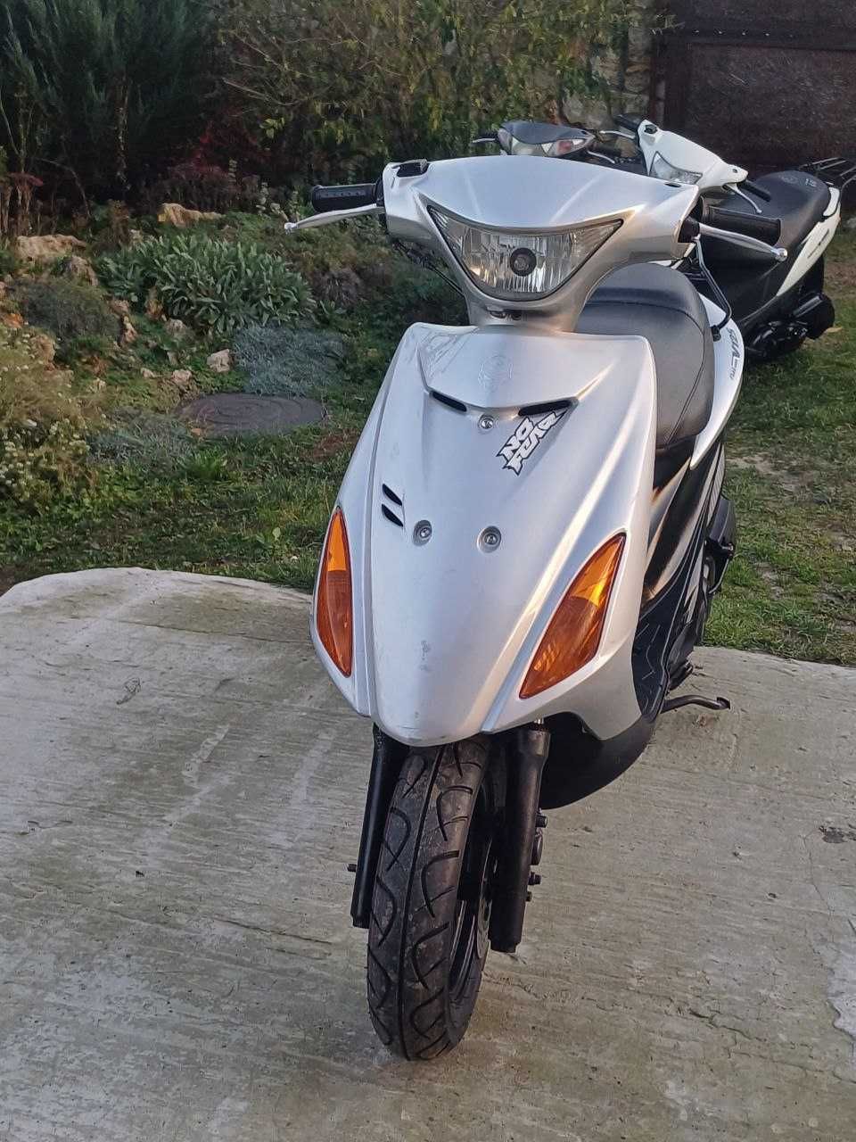 Скутер Suzuki address v125 S