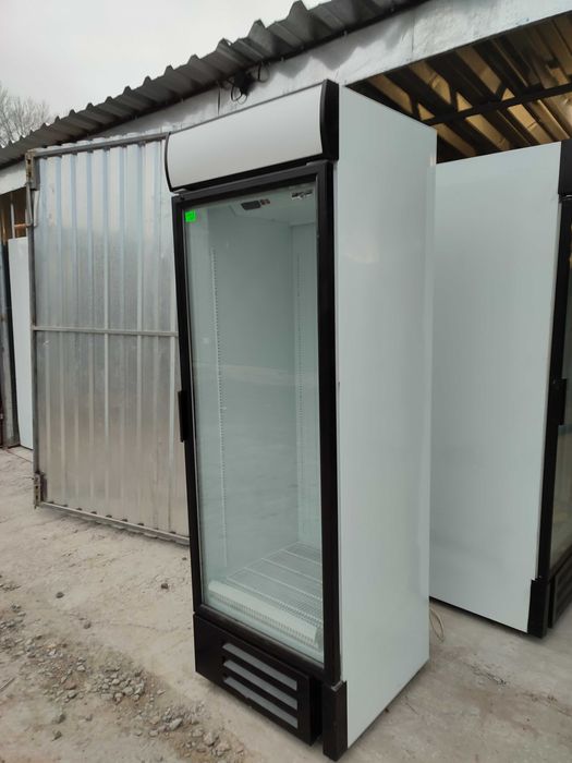 Холодильник витрина шкаф холодильный для напитков торговый бу
