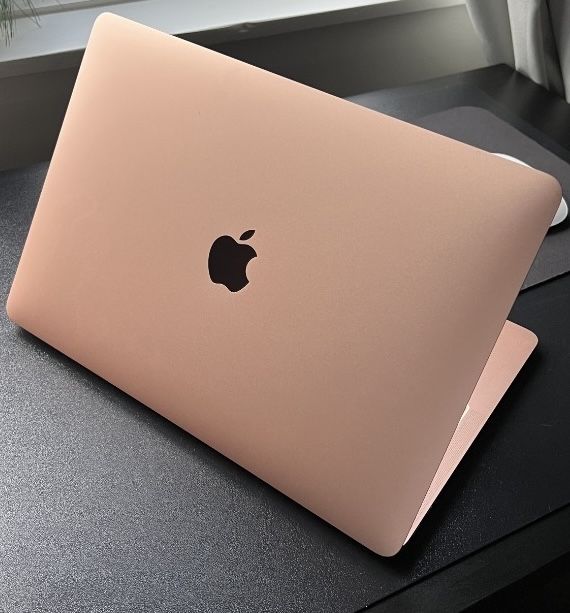 BARDZO CIENKI i SZYBKI  Macbook Air 13 Rose Gold PIĘKNY różowy laptop