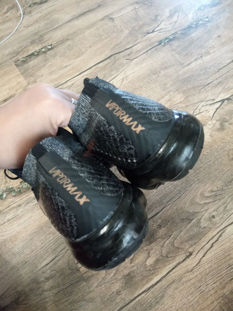 Кросівки Nike VaporMax Explorer Dark розмір 45в см 29