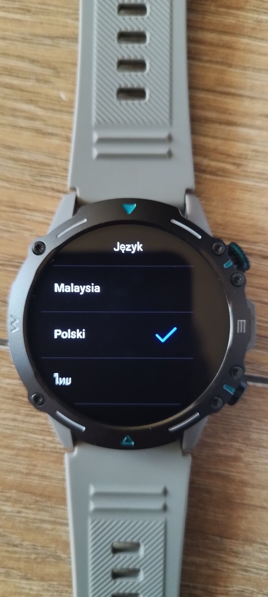 Super Amoled 1.43 cala 466x466 Colmi M42 nowy Always On Display