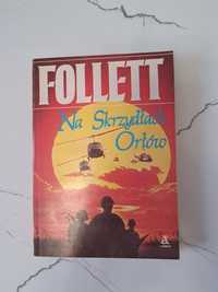 Follett,  Na skrzydłach orłów, thriller