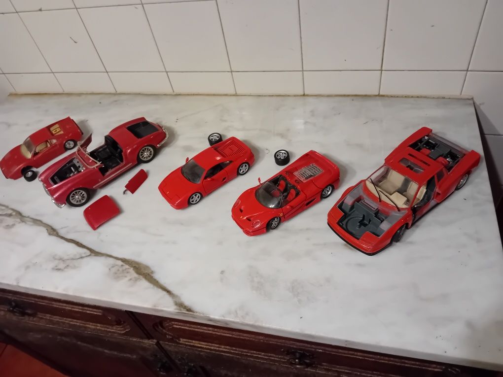 Conjunto de 5 Miniaturas Antigas Escala 1:24 (Peças)