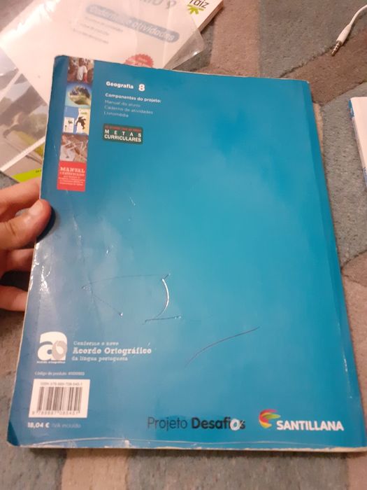 Manual Geografia 8 - Santillana - Projeto Desafios
