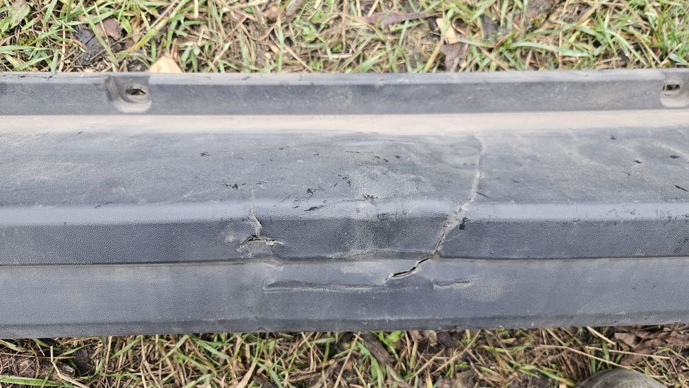 Задній бампер на Volkswagen Crafter