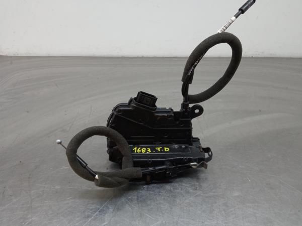 Fechadura / fecho porta trás direito NISSAN Micra V (K14)