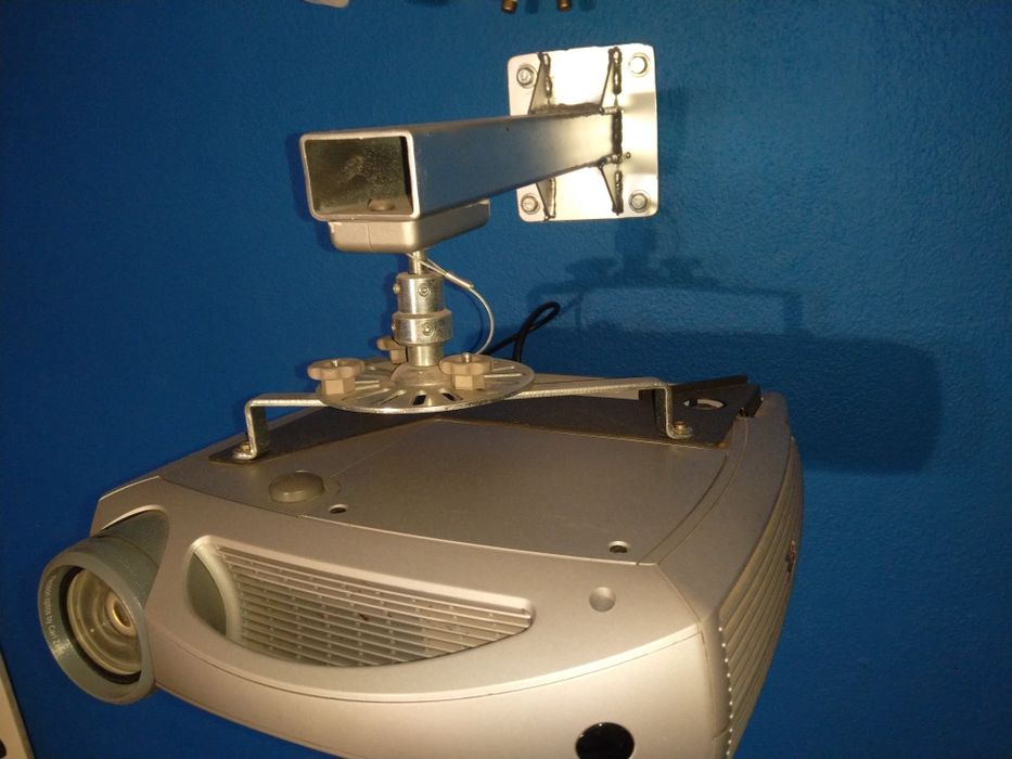 Projektor InFocus Screen Play 5700 kinowy