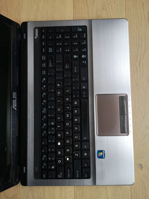 Laptop Asus K53S 8GB/640GB i5-2410M Nvidia GeForce GT 520M