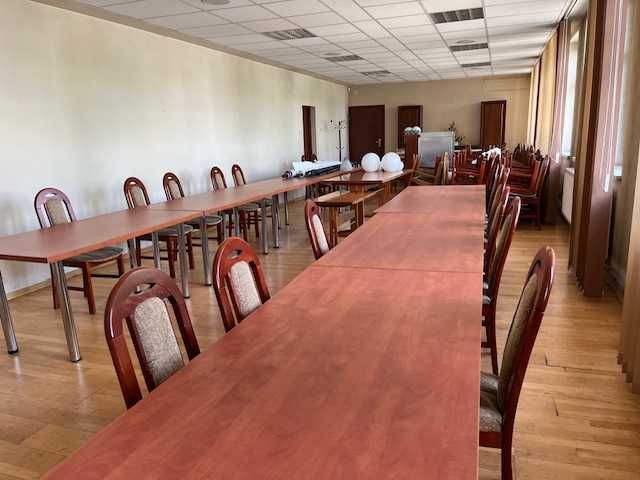 Nowa Huta ul. Mrozowa, ul. Ujastek 1, lokal - biuro 75 m2.