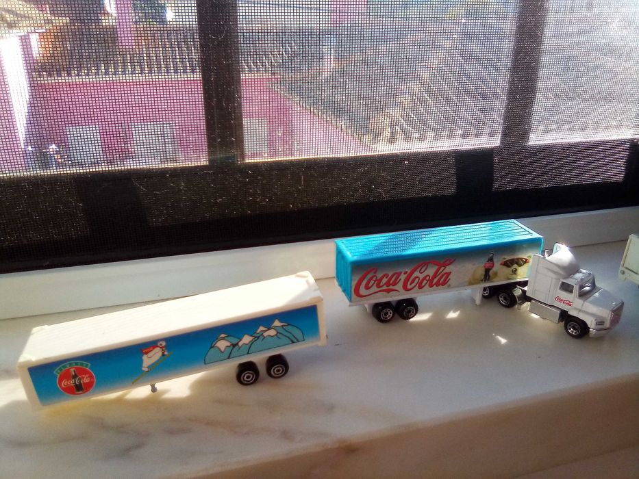 Conjunto raro de camião Coca Cola + 2 atrelados de colecção