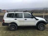 Mitsubishi Pajero wagon3