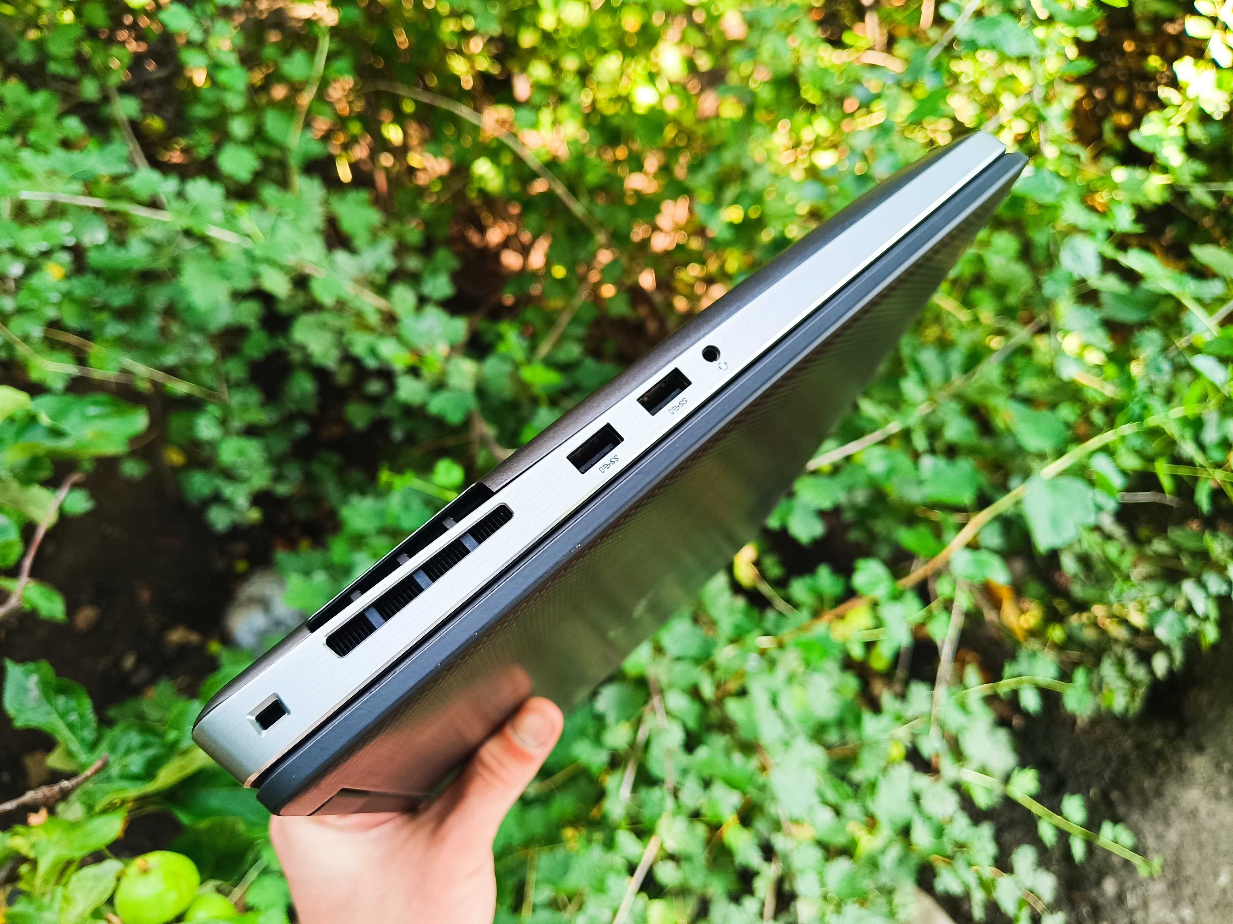 2020 року 6 ядер Ігровий ноутбук DELL (i7 9850H/16/512/T1000 4GB)
