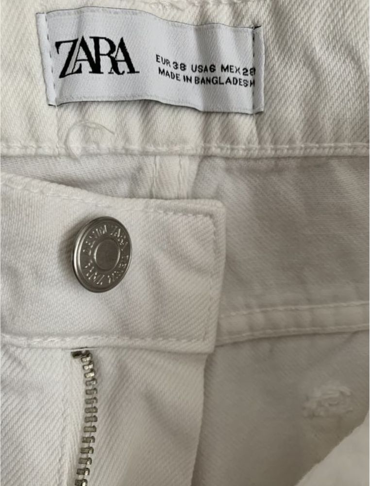 Джинсы Zara