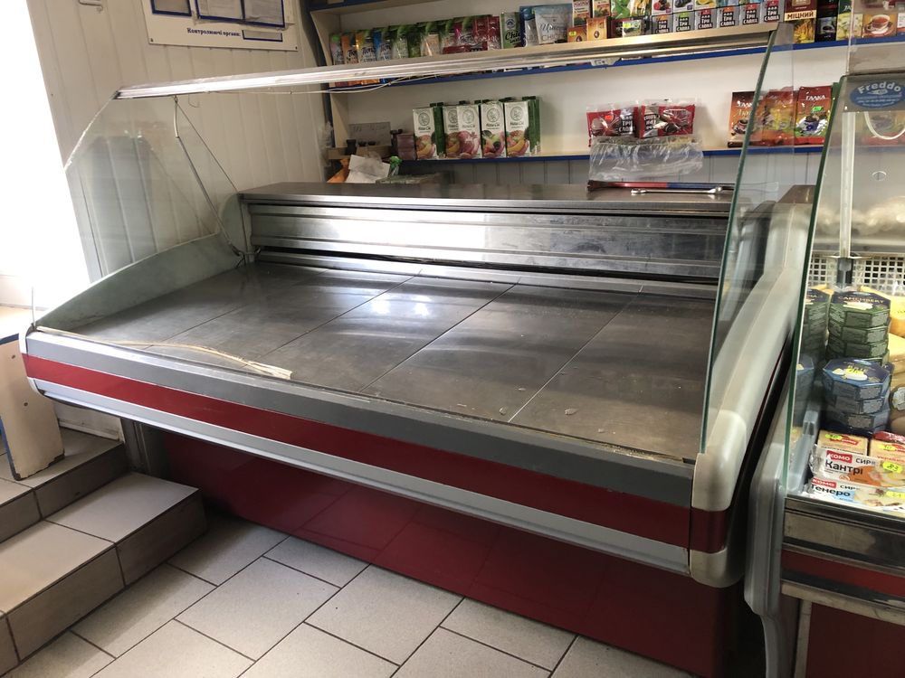 Холодильна вітрина