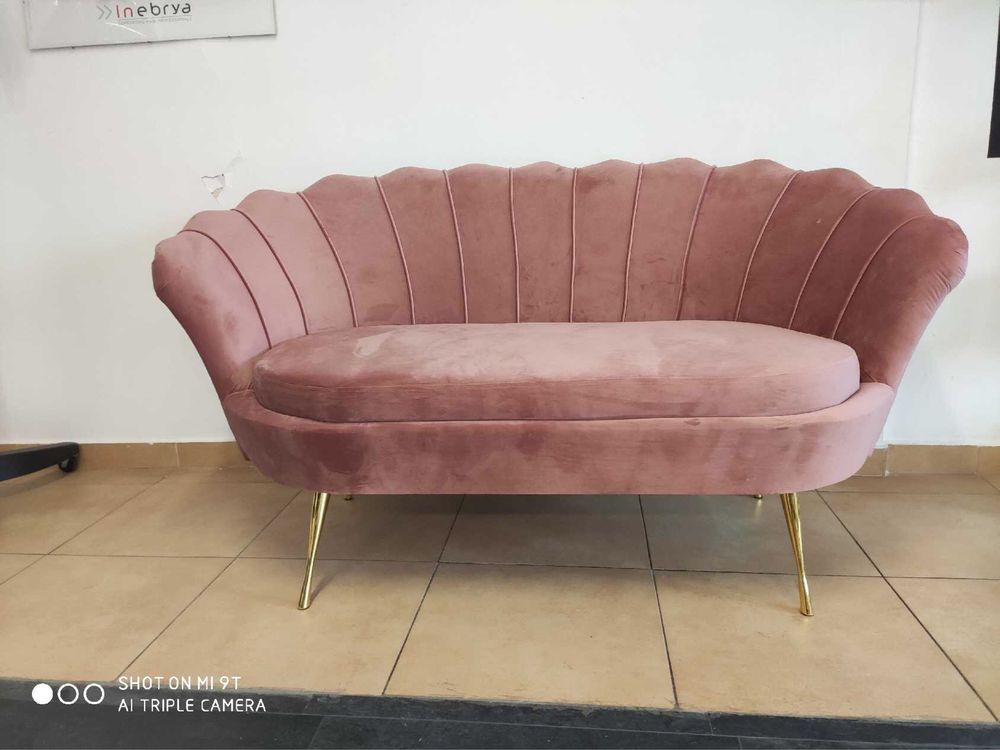 Kanapa Glamour muszla stylowa sofa producent