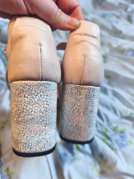 Sandały damskie skórzane