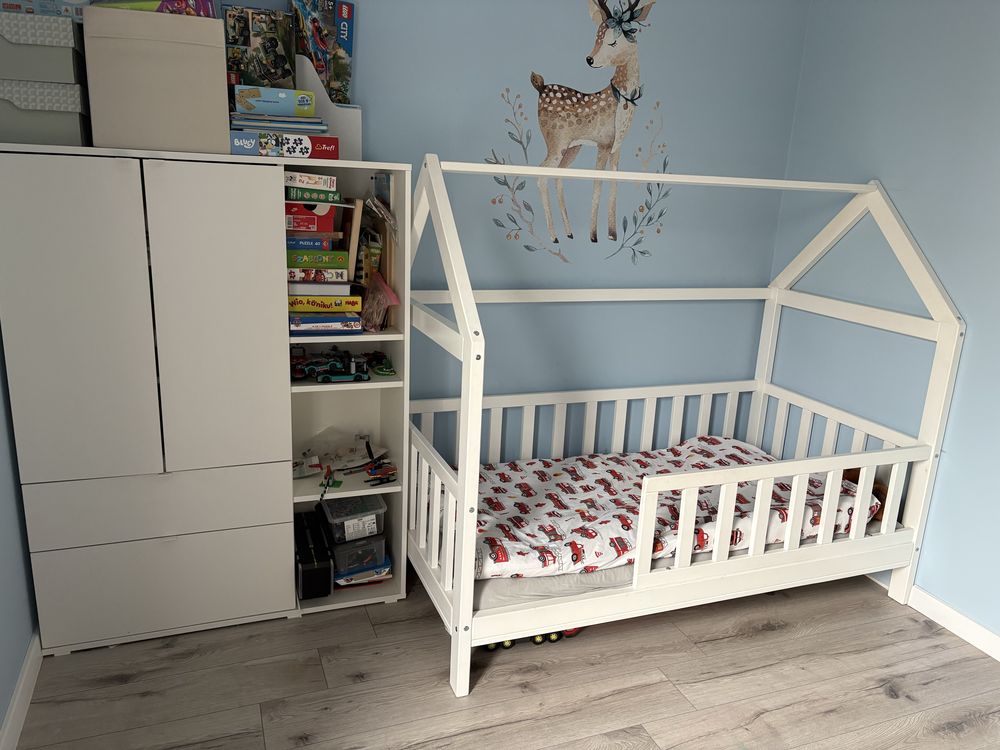 Drewniane łóżeczko dziecięce + szafka Ikea Vihals