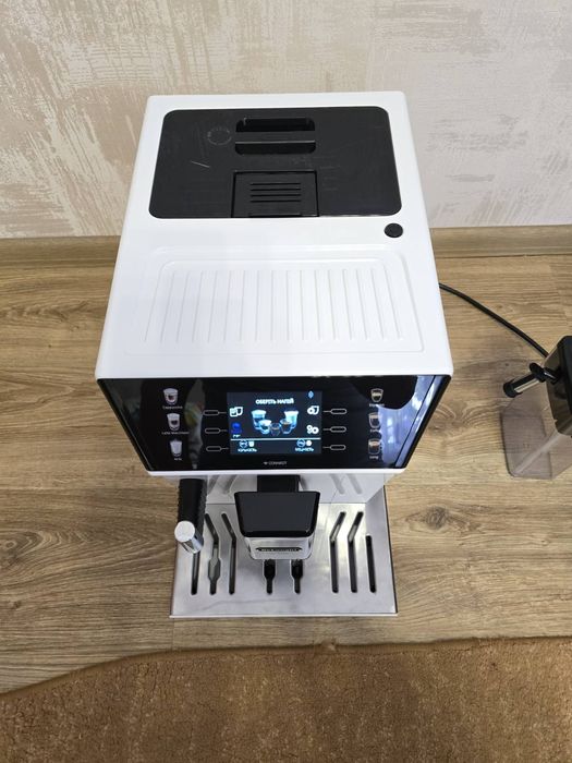 Кофемашина De'Longhi PrimaDonna Class ECAM 550.65.W з Німеччини